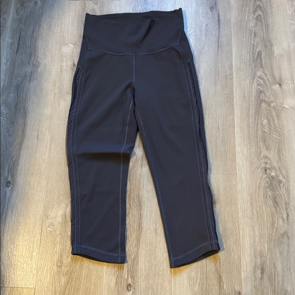 Lululemon 🍋 Wunder Under Crop (Hi-Rise) - Picture 5 of 14